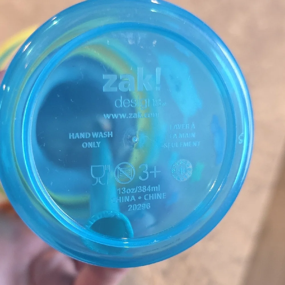 (J63) Bluey Character Straw Cup - Blue and Yellow